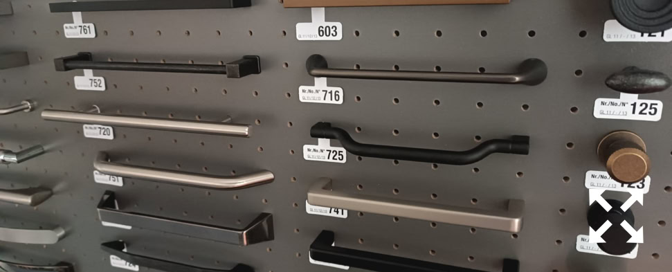 Wir freuen uns, Ihnen unser neues Sortiment an Küchendekoren präsentieren zu dürfen.