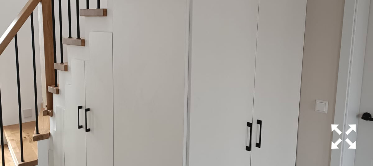 Treppenunterbau im Eigenheim Trebendorf